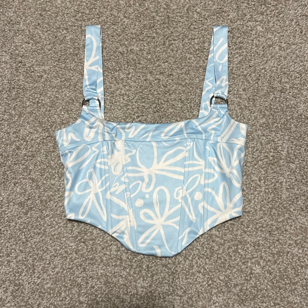 Princess Polly blue flowered top